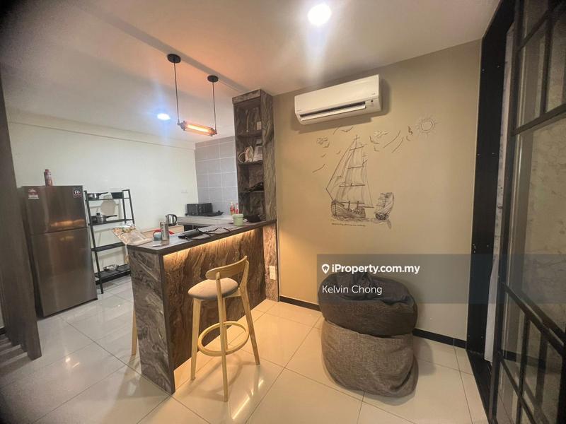 For Rent - Manhattan Condominium