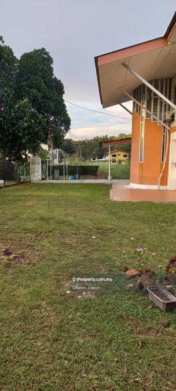 Bungalow House untuk Dijual di Teluk Kemang, Negeri Sembilan oleh Charles Joseph - iProperty.com.my