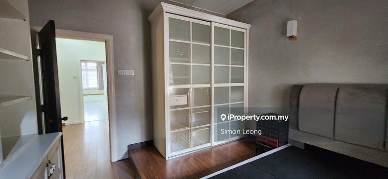 Rumah Berangkai 2 Tingkat untuk Dijual di Bukit Jelutong, Shah Alam oleh Simon Leong - iProperty.com.my