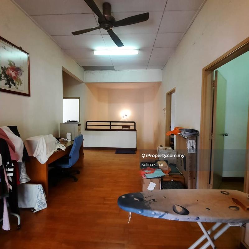 Rumah Teres untuk Dijual di Bukit Jelutong, Shah Alam oleh Selina Chai - iProperty.com.my