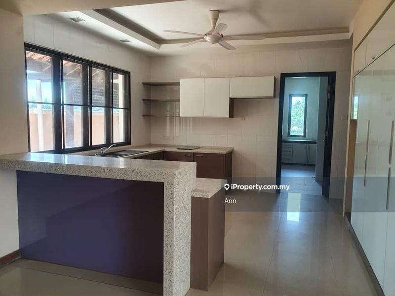 Banglo untuk Dijual di Country Heights, Kajang oleh Ann - iProperty.com.my