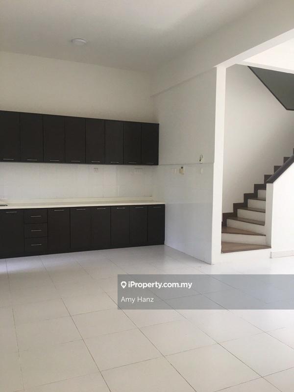 Rumah Berangkai 2.5 Tingkat untuk Dijual di Putrajaya, Putrajaya oleh Amy Hanz - iProperty.com.my