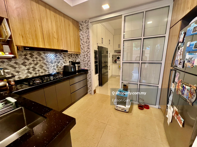 Rumah Berkembar untuk Dijual di Desa Sri Hartamas, Sri Hartamas oleh Edison Gan - iProperty.com.my