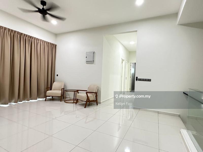 Semi-Detached House for Sale in Seaview 2 Storey Semi-D at 8 Residence Ujong Pasir, Melaka City by Kellyn Foo - iProperty.com.my