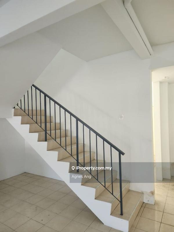 Rumah Teres 2-Tingkat untuk Disewa di Taman Bayu Perdana, Klang oleh Agnes Ang - iProperty.com.my