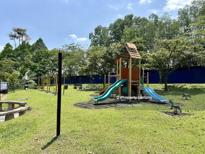 Rumah Berangkai 2 Tingkat untuk Dijual di Bukit Jelutong, Shah Alam oleh Jonathan Netto - iProperty.com.my