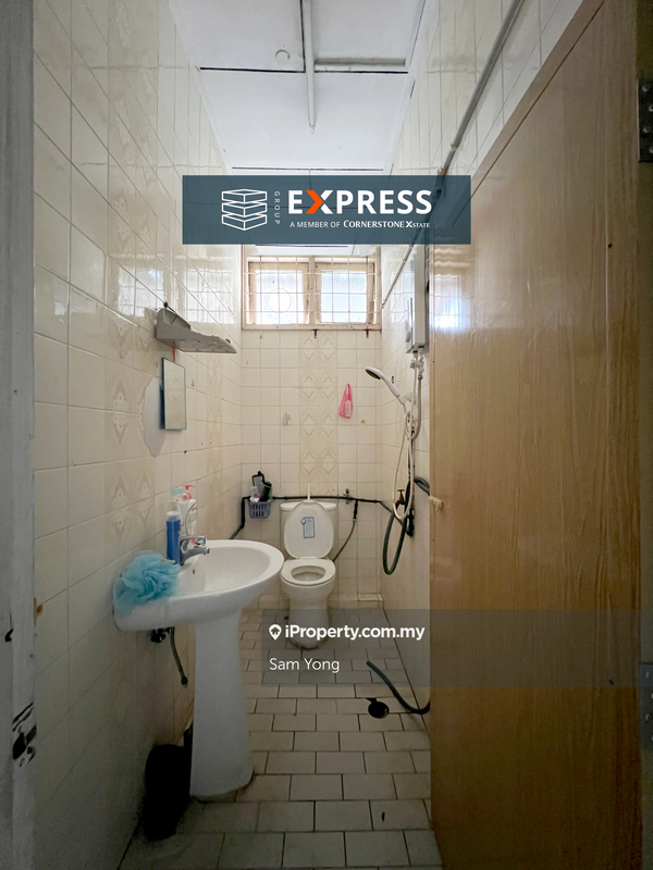 Bungalow House for Sale in Jee Foh 6, Miri by Sam Yong - iProperty.com.my