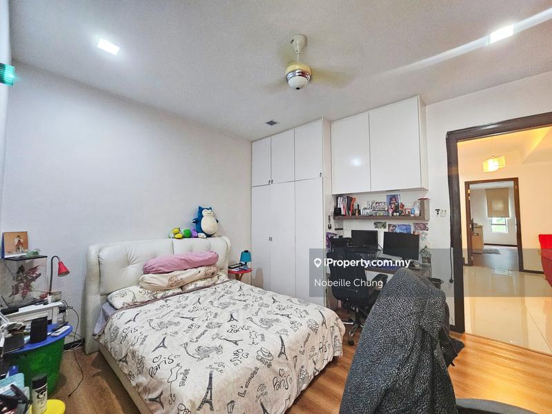 Rumah Berkembar untuk Dijual di Seksyen 27, Shah Alam oleh Nobeille Chung - iProperty.com.my