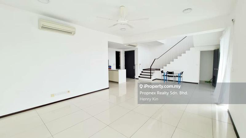Condominium for Sale in The Breezeway by Henry Kin - iProperty.com.my