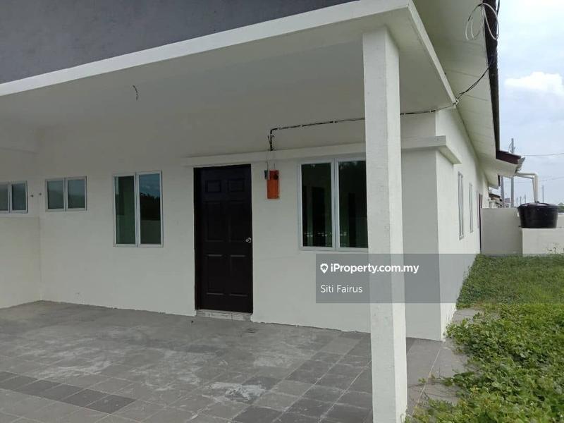 Rumah Berkembar untuk Dijual di Lagenda Teluk Intan, Teluk Intan oleh Siti Fairus - iProperty.com.my