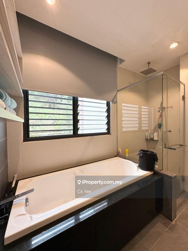 Rumah Teres untuk Dijual di Mines Resort City, Seri Kembangan oleh Ck Yee - iProperty.com.my
