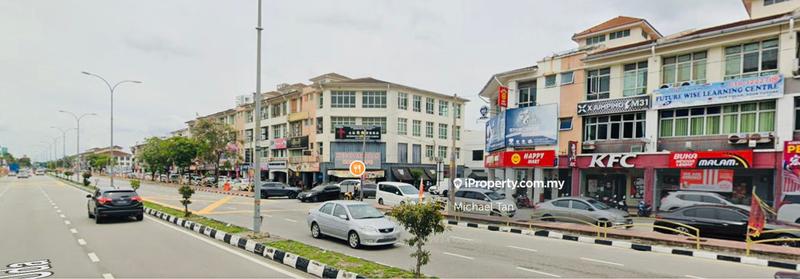 For Sale - 4-storey CORNER SHOP LOT at Butterworth | FOR SALE