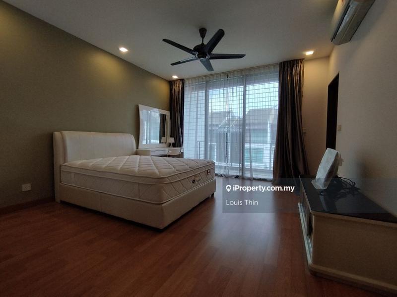 3-storey Terraced House for Sale in Perdana Residence 2, beside168 Park Mall, Selayang by Louis TT - iProperty.com.my