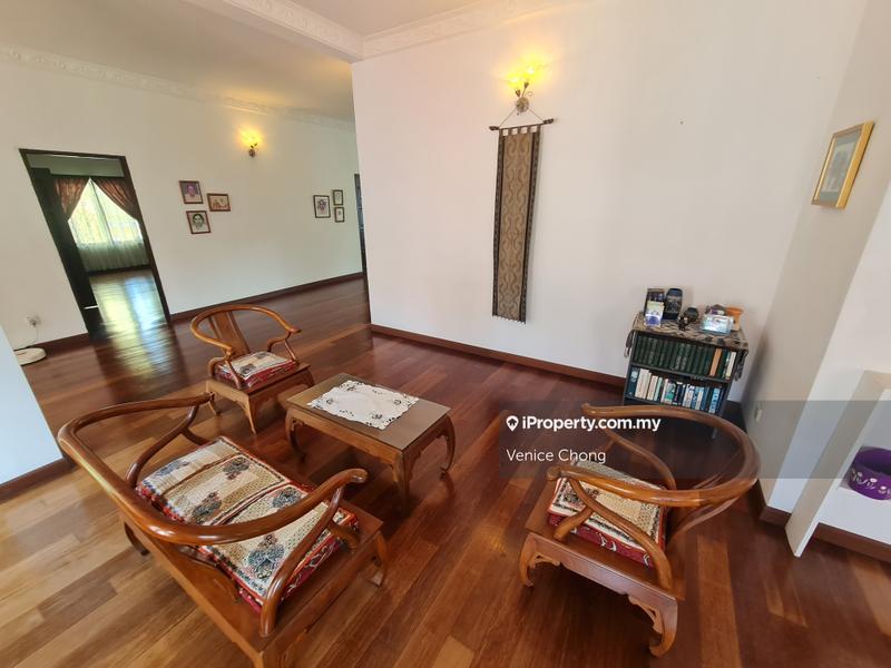 Bungalow House for Sale in Country Heights, Kajang by Venice Chong - iProperty.com.my
