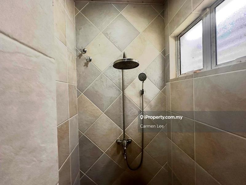 Bungalow House for Sale in Putra Heights, Subang Jaya by Carmen Lee - iProperty.com.my