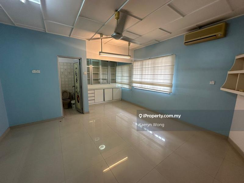 Bungalow House for Sale in Taman Connaught, Cheras by Kaeryn Wong - iProperty.com.my
