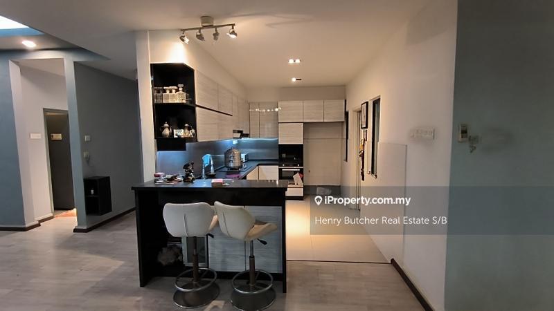 Condominium for Sale in Atmosfera Kondominium by Henry Butcher Real Estate S/B - iProperty.com.my