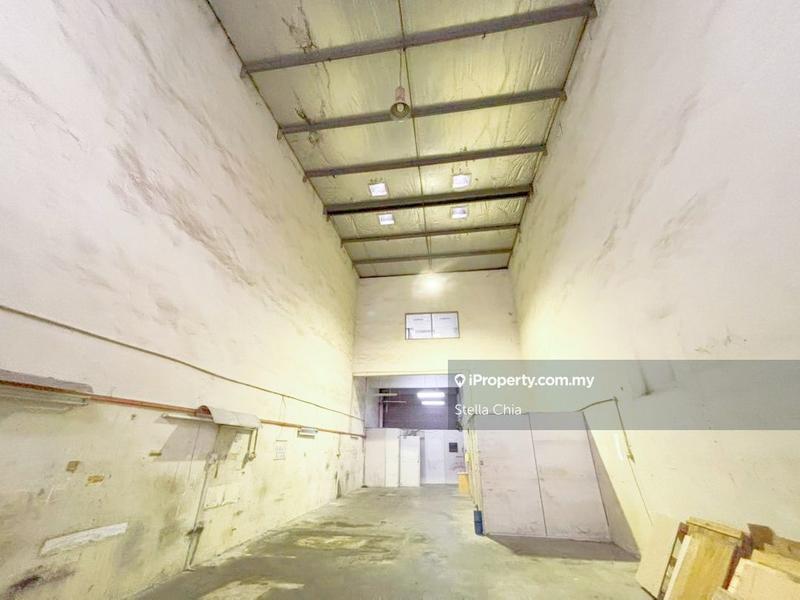 Kilang Teres untuk Disewa di Taman Mount Austin, Tebrau oleh Stella Chia - iProperty.com.my