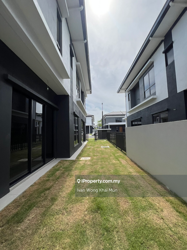 Rumah Berkembar untuk Dijual di Eco Ardence, Setia Alam oleh Ivan Wong Khai Mun - iProperty.com.my