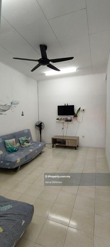 Rumah Teres 1-Tingkat untuk Dijual di Taman Intan Duyung, Port Dickson oleh Azrul Othman - Living Room - iProperty.com.my