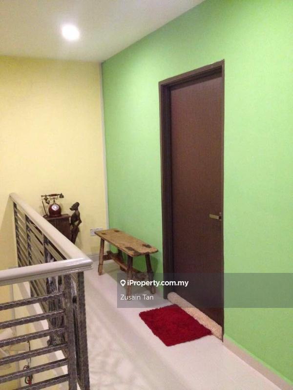 Rumah Berangkai 1.5 Tingkat untuk Dijual di Fettes Park, Tanjung Tokong oleh Zusain Tan - iProperty.com.my
