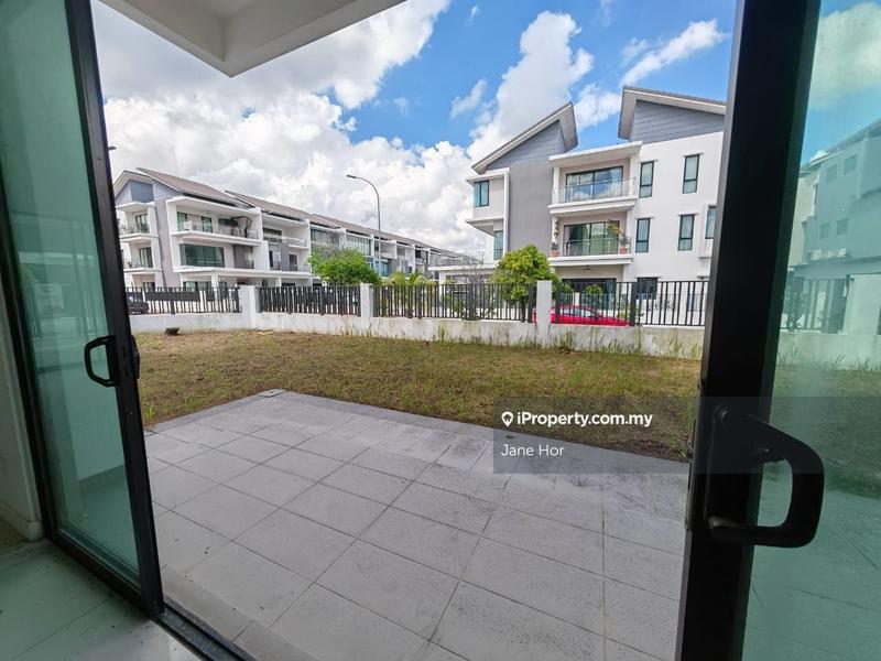 Rumah Teres 2-Tingkat untuk Dijual di 16 Sierra, Puchong oleh Jane Hor - iProperty.com.my