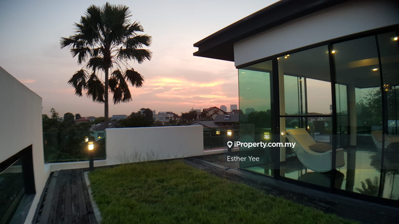 Bungalow House untuk Dijual di SS1, Petaling Jaya oleh Esther Yee - iProperty.com.my