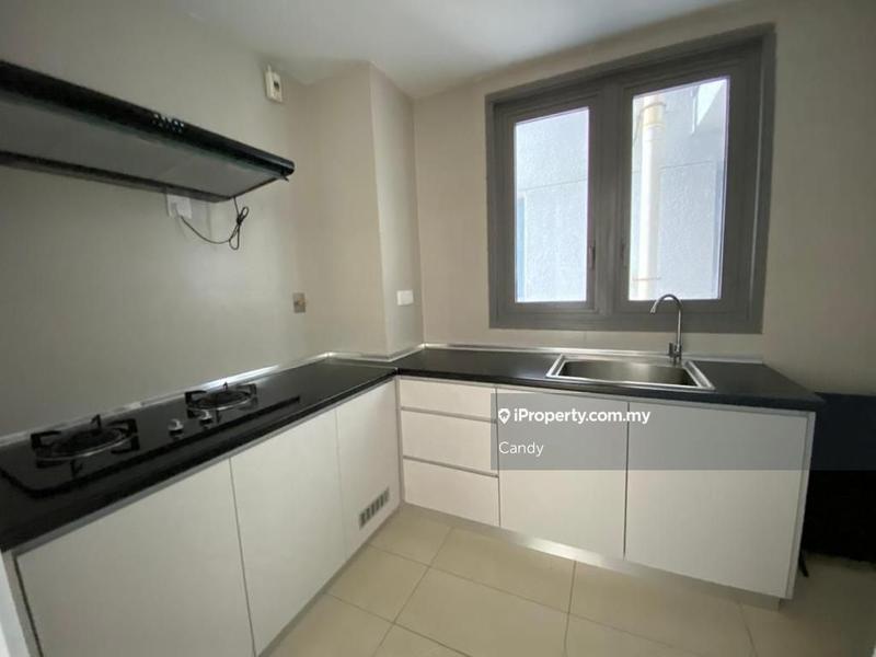 Kediaman Servis untuk Dijual di The Sentral Residences oleh Candy - iProperty.com.my