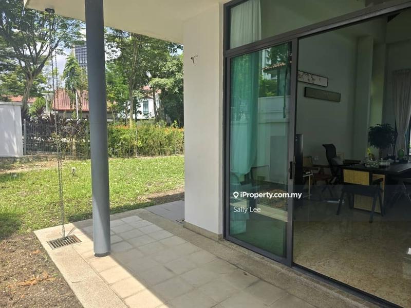 Bungalow House for Sale in Sunway South Quay, Sunway by Sally Lee - iProperty.com.my