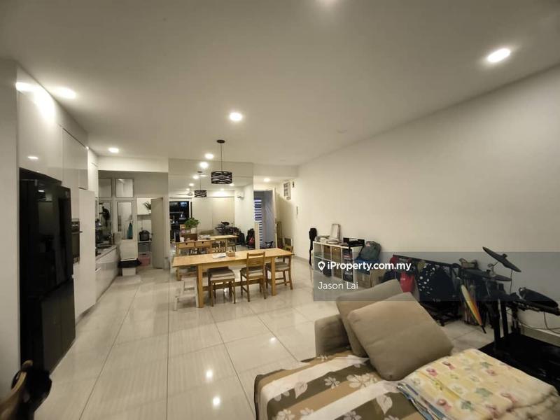 For Sale - Damansara Foresta