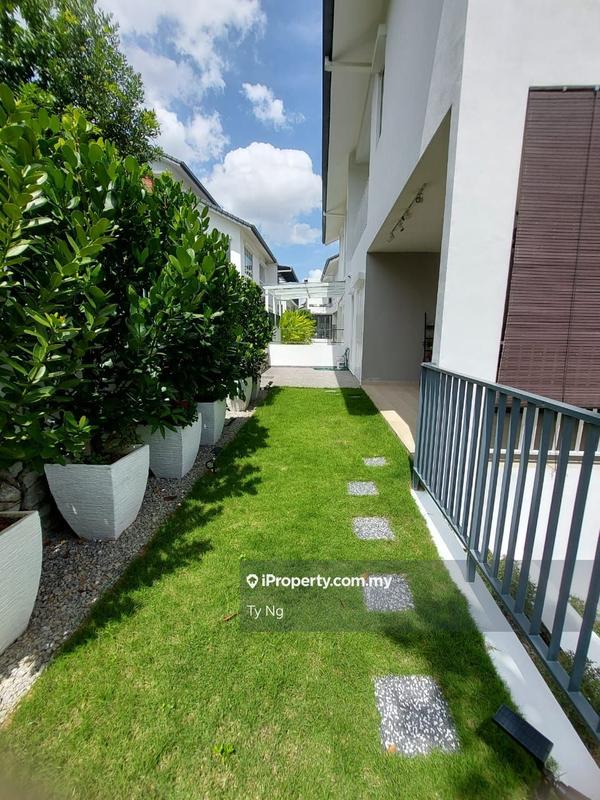Semi-Detached House for Sale in Chemara Hills, Seremban by Ty Ng - iProperty.com.my