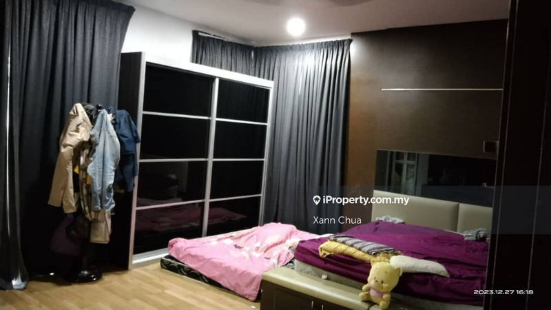 Rumah Berkembar untuk Dijual di Bandar Putra Permai, Seri Kembangan oleh Xann Chua - iProperty.com.my