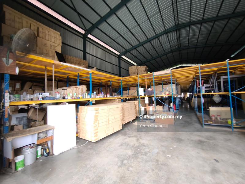For Rent - Warehouse For Rent, Salak South Baru