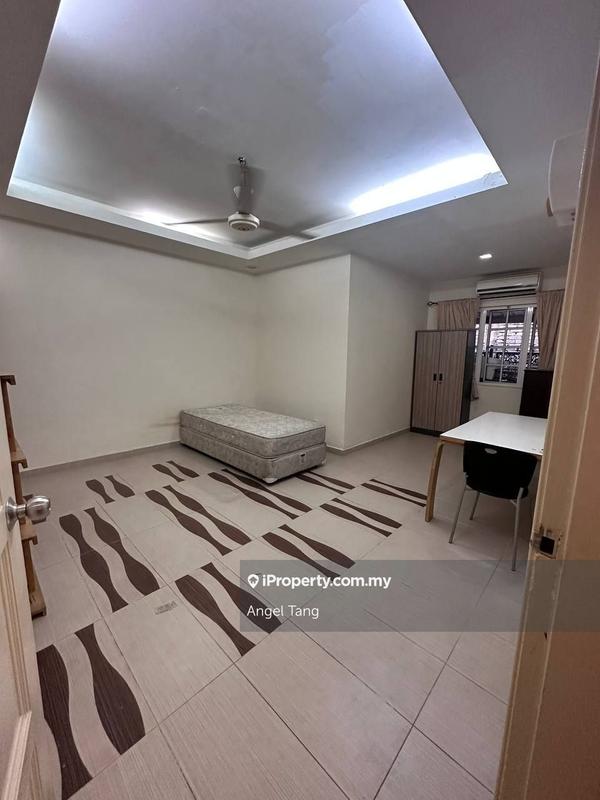Semi-Detached House for Sale in SS 3/SS3,Gated & Guarded, Petaling Jaya, Petaling Jaya by Angel Tang - iProperty.com.my