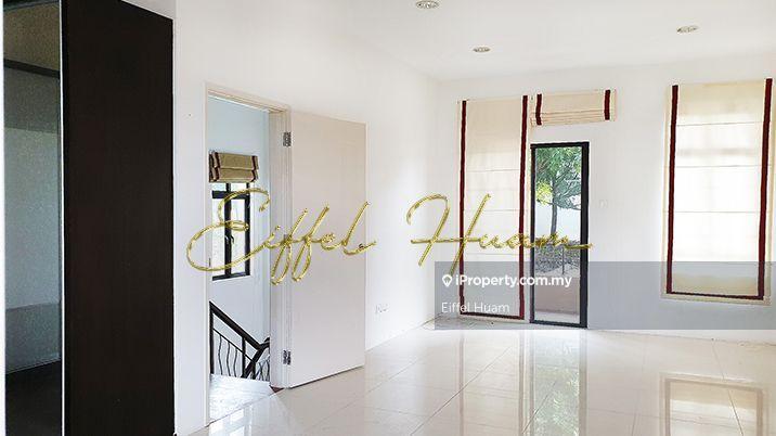 Kondominium untuk Dijual di Moonlight Bay oleh Eiffel Huam - iProperty.com.my