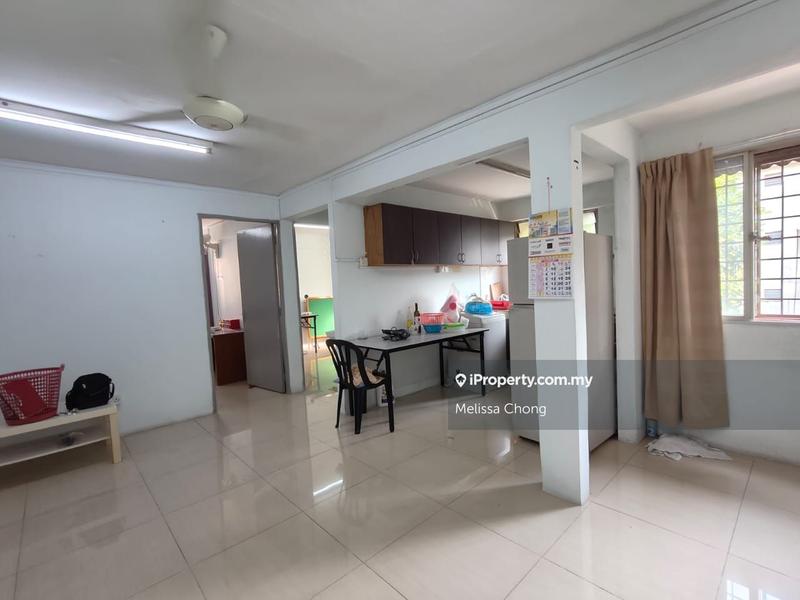 Flat for Sale in Desa Petaling Flat by Melissa Chong - iProperty.com.my
