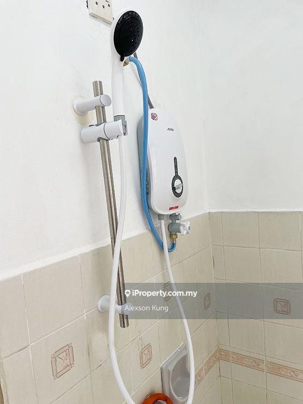 Condominium for Sale in Menara Alpha by Alexson Kung - iProperty.com.my