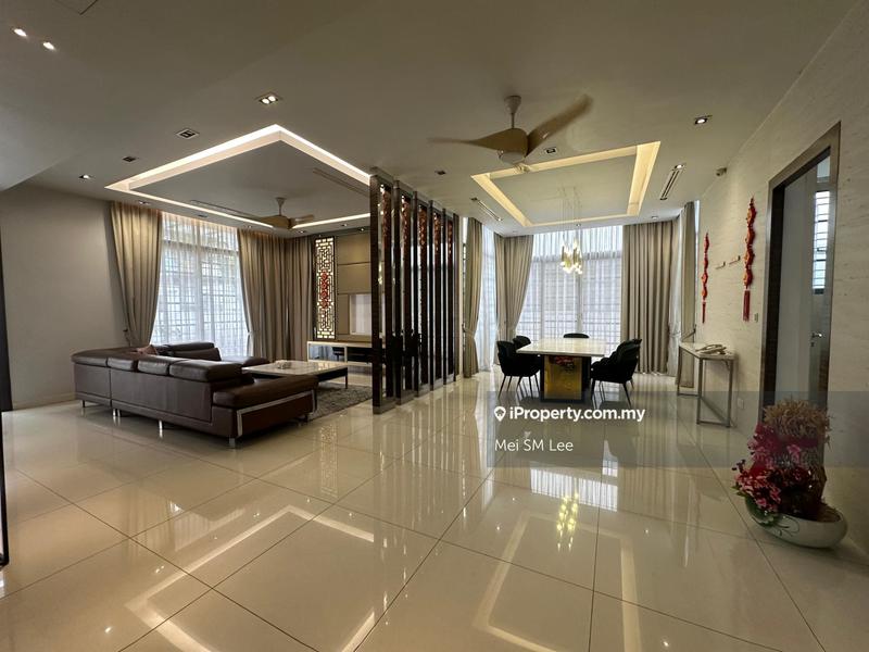 Bungalow House for Sale in Twin Palms @ Sungai Long, Bandar Sungai Long by Mei SM Lee - Twin Palms, Sungai Long Living Room - iProperty.com.my