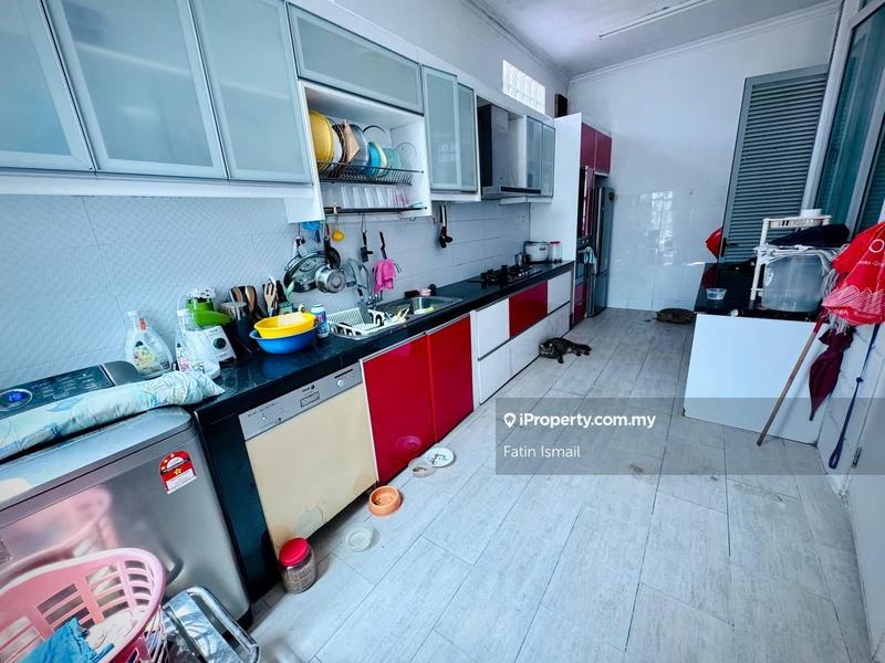 Semi-Detached House for Sale in Villa Laman Cahaya TTDI Heights, Taman Tun Dr Ismail by Fatin Ismail - iProperty.com.my