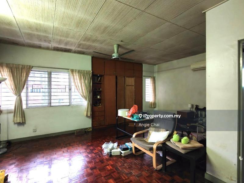 Bungalow House for Sale in SS 21, Damansara Utama, Petaling Jaya by Angie Chai - iProperty.com.my