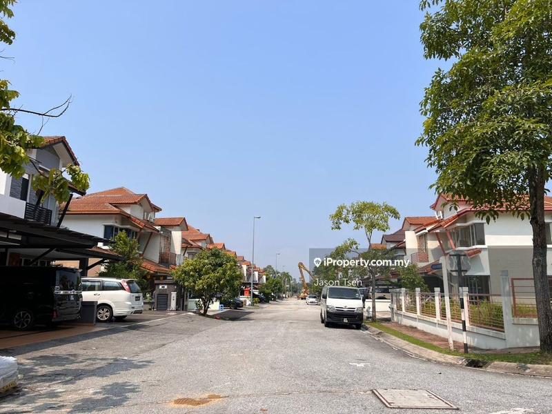 Rumah Berkembar untuk Dijual di Taman Anggun, Rawang oleh Jason Tsen - iProperty.com.my