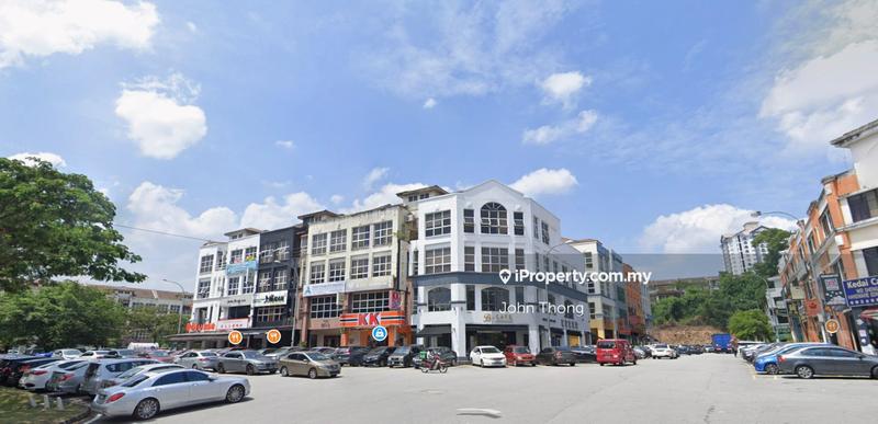 For Rent - Bandar Puchong Jaya Jalan Kenari 3.5 Storey Corner Lot Shop