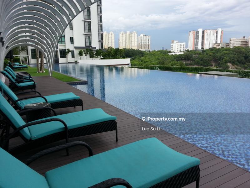 Condominium for Sale in LaCosta @ Sunway South Quay by Lee Su Li - Pool - iProperty.com.my