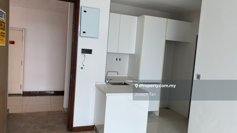 For Sale - Paragon Residences @ Straits View