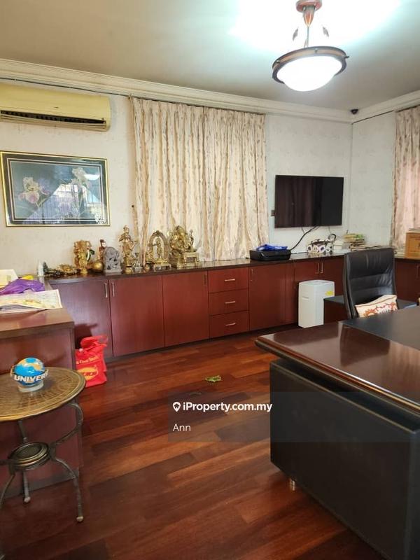 Banglo untuk Dijual di Country Heights, Kajang oleh Ann - iProperty.com.my