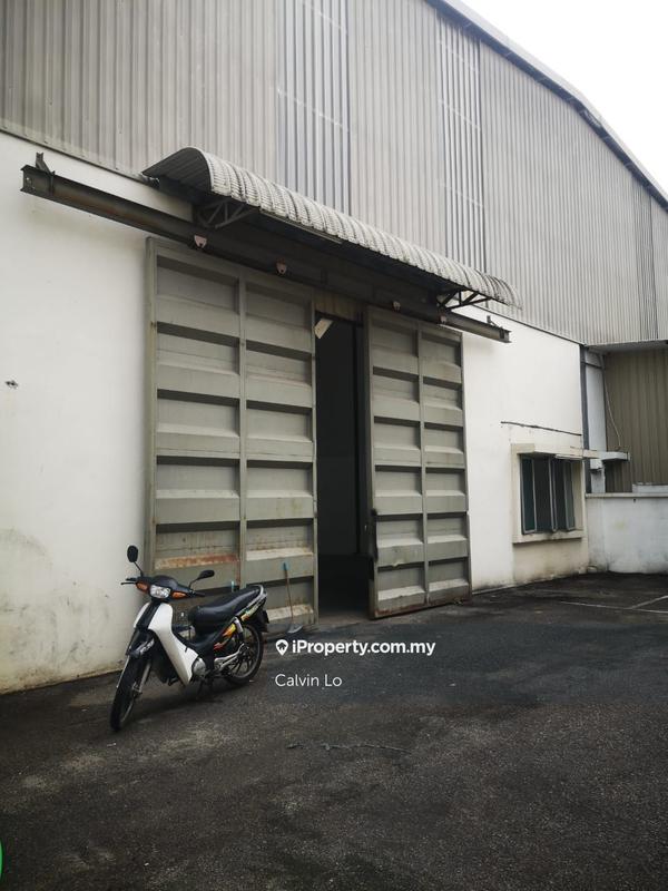Semi-D Kilang untuk Dijual di Rawang Corporate Industrial Park, Rawang oleh Calvin Lo - iProperty.com.my