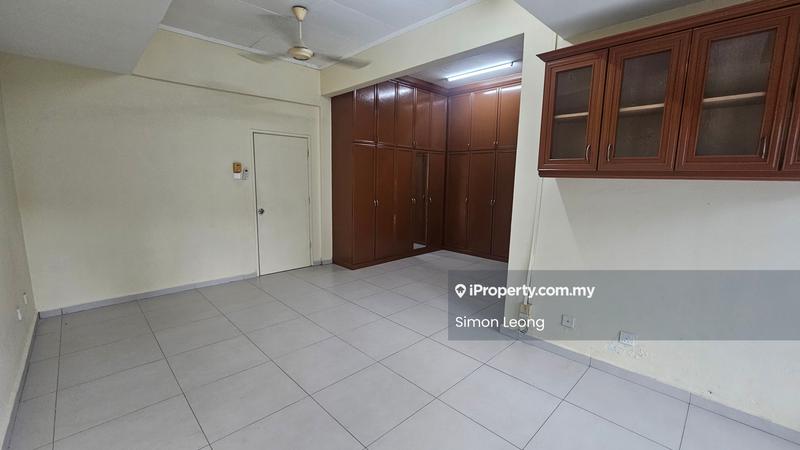 Rumah Berangkai 2 Tingkat untuk Disewa di Bukit Jelutong, Shah Alam oleh Simon Leong - iProperty.com.my