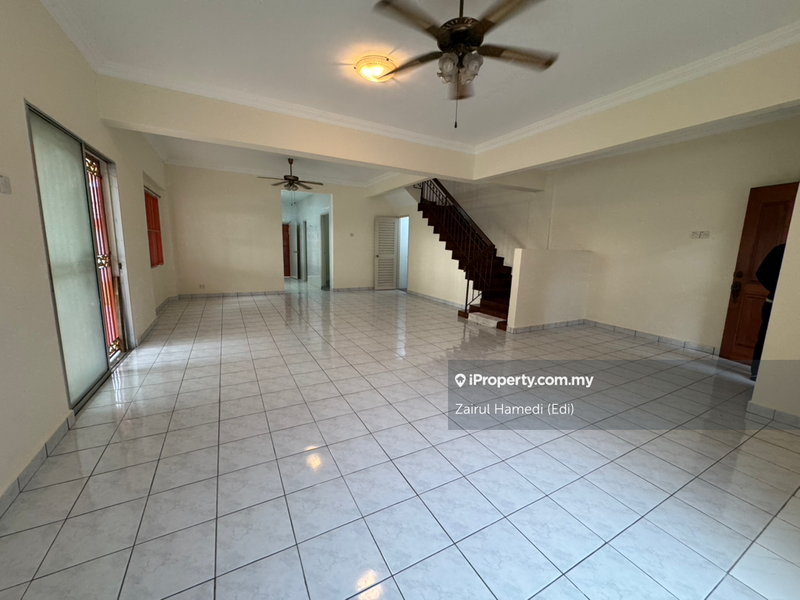 Rumah Teres 2-Tingkat untuk Dijual di Subang Bestari, Shah Alam oleh Zairul Hamedi (Edi) - iProperty.com.my