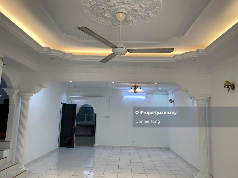 Rumah Teres 2-Tingkat untuk Dijual di Bukit Rahman Putra, Sungai Buloh oleh Connie Tong - iProperty.com.my