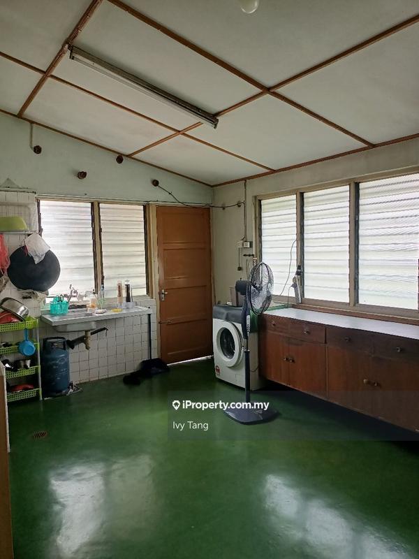 Bungalow House for Sale in Canning garden, Ipoh by Ivy Tang - iProperty.com.my